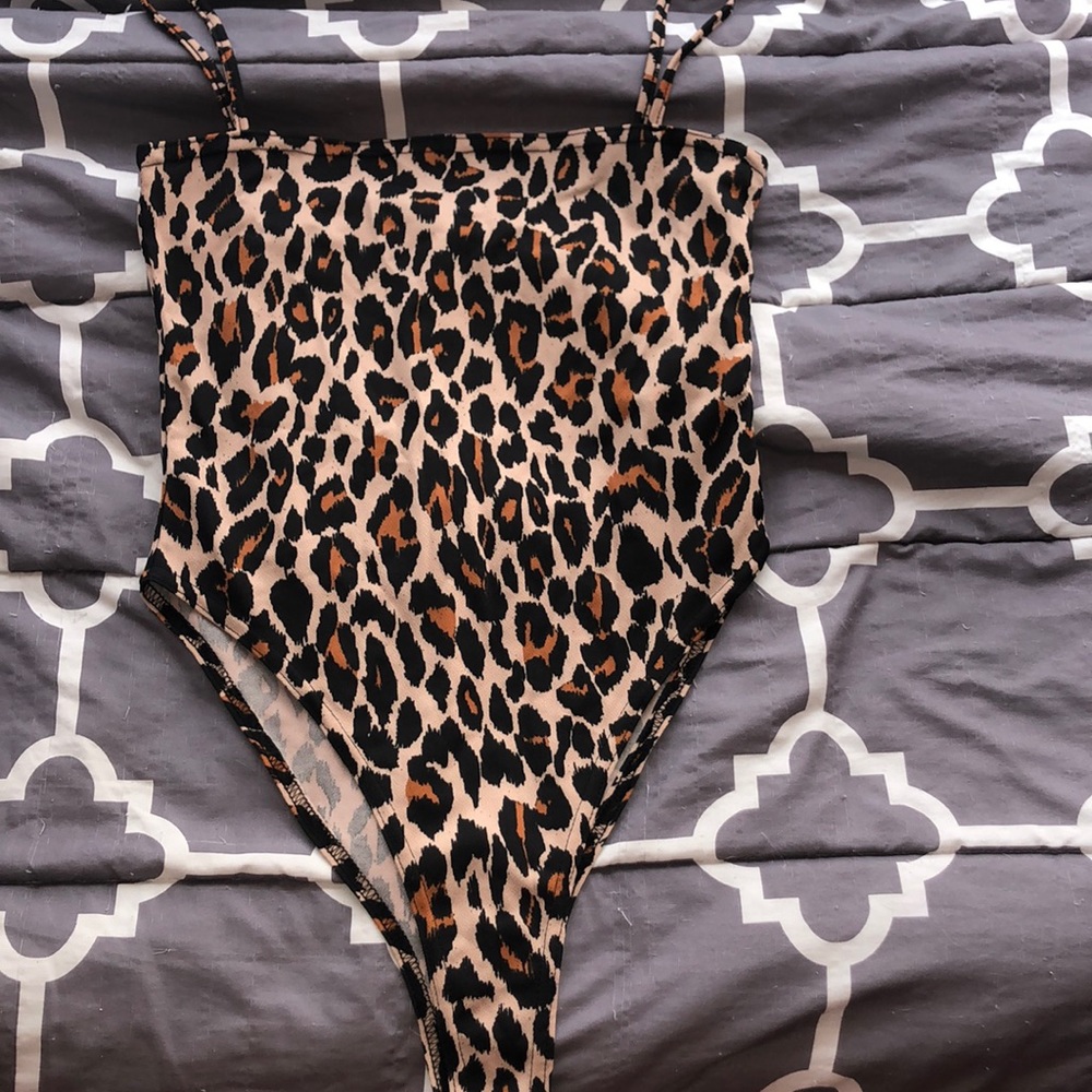 Boohoo bodysuit